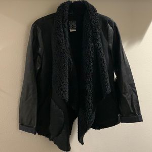 Billabong black stylish  warm furry jacket size large